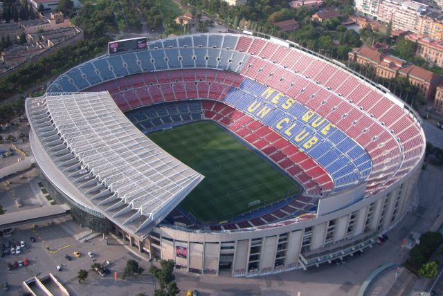 Camp Nou - jeden z największych stadionów na świecie, zdj. wallfootballclubs.com