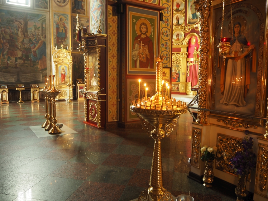 Monaster św. Michała Archanioła o Złotych Kopułach, wnętrze