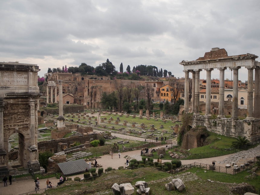 Forum Romanum - co warto zobaczyć w Rzymie